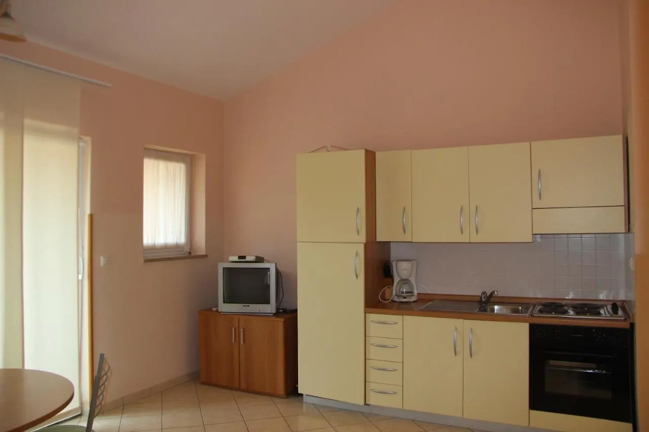 Apartments Miriam Premantura